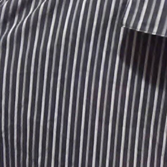 Mens Button up Dress shirt - Picture 2 of 6